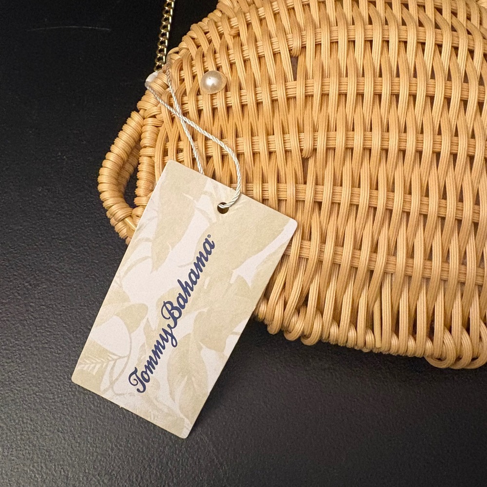 NWT Tommy Bahama Whale Fish Wicker Crossbody Bag Natural - Picture 4 of 8